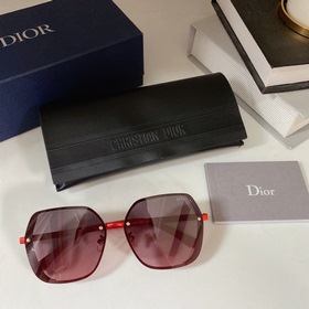 Новая модель Dior CD5973 Размер： 63-13-140