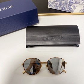 Новые солнцезащитные очки Dior в наличии Сверхлегкая и удобная м