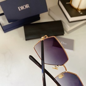 DIOR Модель： CD258 Размеры： 59-15-140