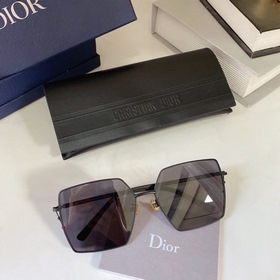 DIOR Модель： CD258 Размеры： 59-15-140