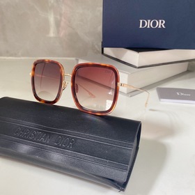 DIOR Модель： 6012 Размер： 53 x 20 x 135