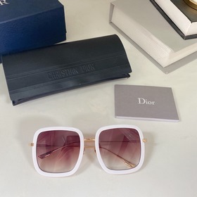 DIOR Модель： 6012 Размер： 53 x 20 x 135