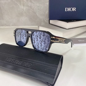 DIORSIGNATUREO NIU Размеры： 57-17-140