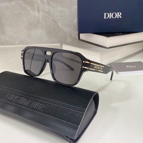 DIORSIGNATUREO NIU Размеры： 57-17-140