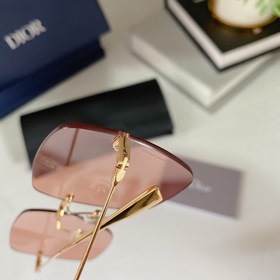 Эти солнцезащитные очки от Dior подходят практически к любому обр
