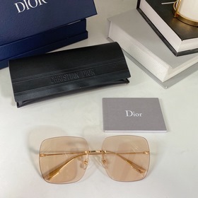 Эти солнцезащитные очки от Dior подходят практически к любому обр