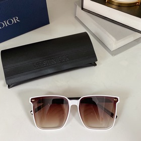 Не пропустите популярную модель DIOR NUANCE-17 с оправой, украшен