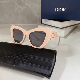 DIORDIORBobby B1U Размер： 52 x 20-140