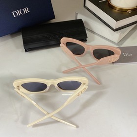 DIORDIORBobby B1U Размер： 52 x 20-140