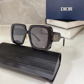 DIORDIORBobby S2F Размер： 56*19*140
