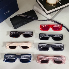 Популярный DIOR Wildior S2U Размеры： 53-18-145