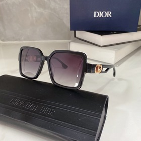 DIOR9059 Размер： 57-17-145