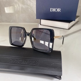 DIOR  Модель： 8071 Размер： 56-20-145