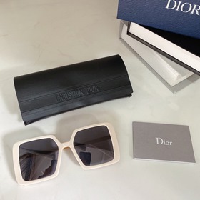 DIOR  Модель： 8071 Размер： 56-20-145