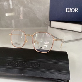 DioR BLACKSUITO