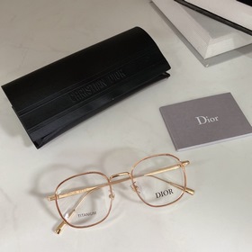 DioR BLACKSUITO Размер： 50/20-145 140
