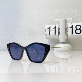 Новая модель 2023 года в наличии. Оригинальная модель Dior MISSDI