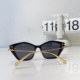 Новая модель 2023 года в наличии. Оригинальная модель Dior MISSDI