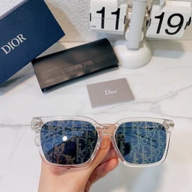 DIOR Модель： DIORBLACKSUIT S3F Размер： 57-16-150