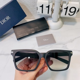 DIOR Модель： DIORBLACKSUIT S3F Размер： 57-16-150