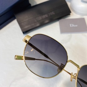 Новые солнцезащитные очки Dior осень 2019 уже в наличии Сверхлег