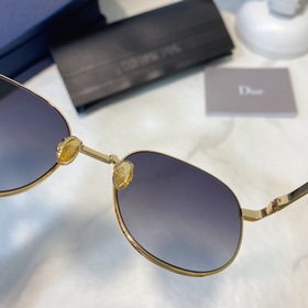 Новые солнцезащитные очки Dior осень 2019 уже в наличии Сверхлег