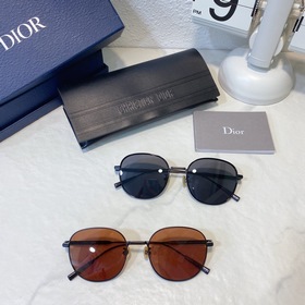 Новые солнцезащитные очки Dior осень 2019 уже в наличии Сверхлег