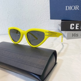 DIOR Diorsignafure B2U Размер： 54 x 20 x 145
