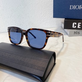 DIOR Diorsignafure S7F Размер： 58 x 18 x 145