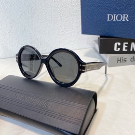 DIOR Diorsignafure R1U Размер： 57 x 16 x 145