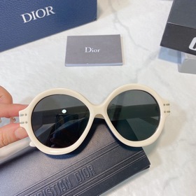 DIOR Diorsignafure R1U Размер： 57 x 16 x 145