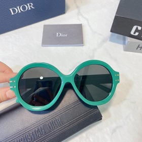 DIOR Diorsignafure R1U Размер： 57 x 16 x 145