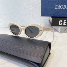 DIOR Diorsignafure B3U Размер： 54 x 20 x 145