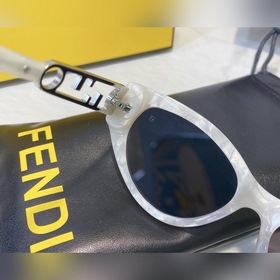 VERSACE BY FENDI совместная коллекция Модель： FE40053U Размер： 5