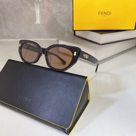 Высококачественная цепочка F Fendi Модель： FF400181 Размер： 52