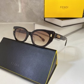 Высококачественная цепочка F Fendi Модель： FF400181 Размер： 52