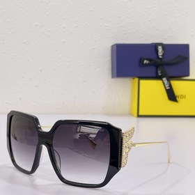 Fendi Модель： FF0473 Размер： 55х22-137.
