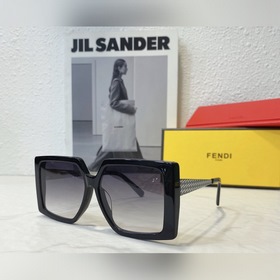 Fendi Модель： FF0788/S Размер： 54 мм, 14-140
