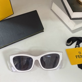 Официальный сайт представляет новую версию FENDI, модель FF40034U