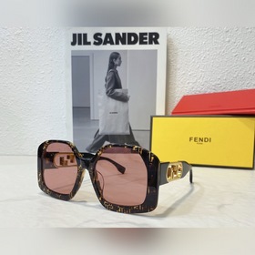 Высокая версия с большой оправой. FENDI. Модель FOL028. Логотип н
