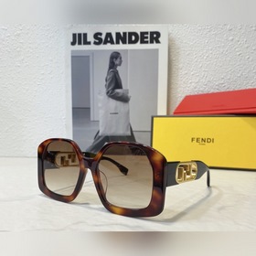 Высокая версия с большой оправой. FENDI. Модель FOL028. Логотип н