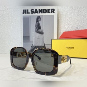 Высокая версия с большой оправой. FENDI. Модель FOL028. Логотип н