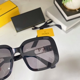 fendi6604 Размеры： 55-21-145