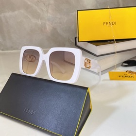 Fendi Модель： FF 40073U Размер： 54х23-145