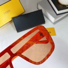Fendi Модель： FF0612 Размер： 148-0-145