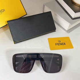 Fendi Модель： FF0612 Размер： 148-0-145