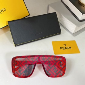 Fendi Модель： FF0612 Размер： 148-0-145