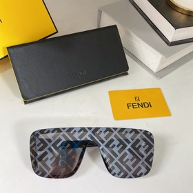 Fendi Модель： FF0612 Размер： 148-0-145