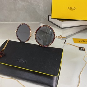 FENDI*FF0647 Размер： 49-20-145 с цепочкой