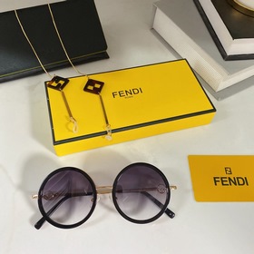 FENDI*FF0647 Размер： 49-20-145 с цепочкой